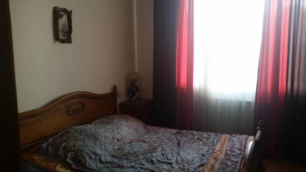 Hotel Mmg Tbilisi Exteriör bild