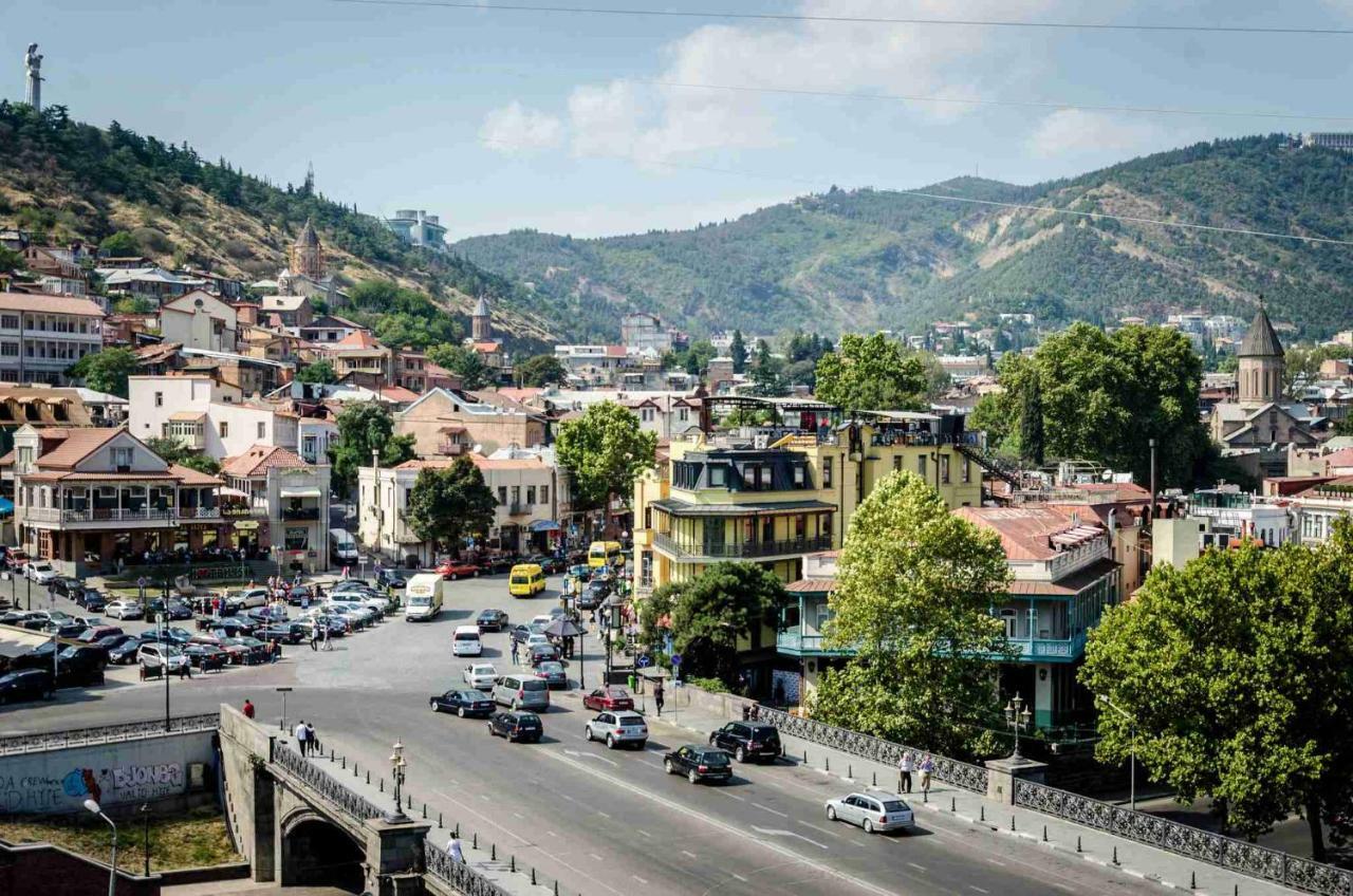 Hotel Mmg Tbilisi Exteriör bild