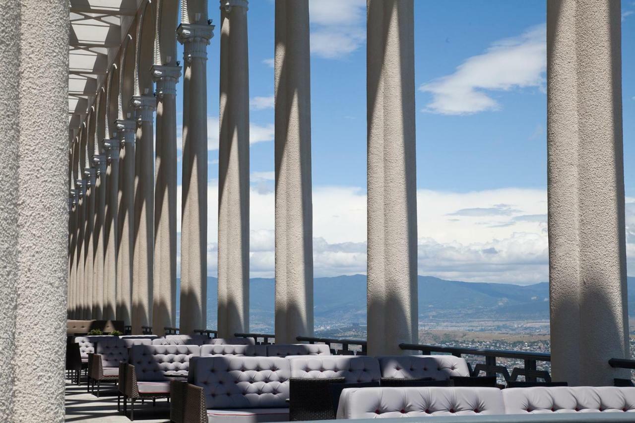 Hotel Mmg Tbilisi Exteriör bild
