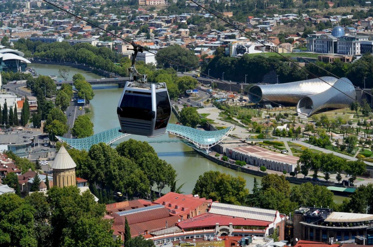 Hotel Mmg Tbilisi Exteriör bild